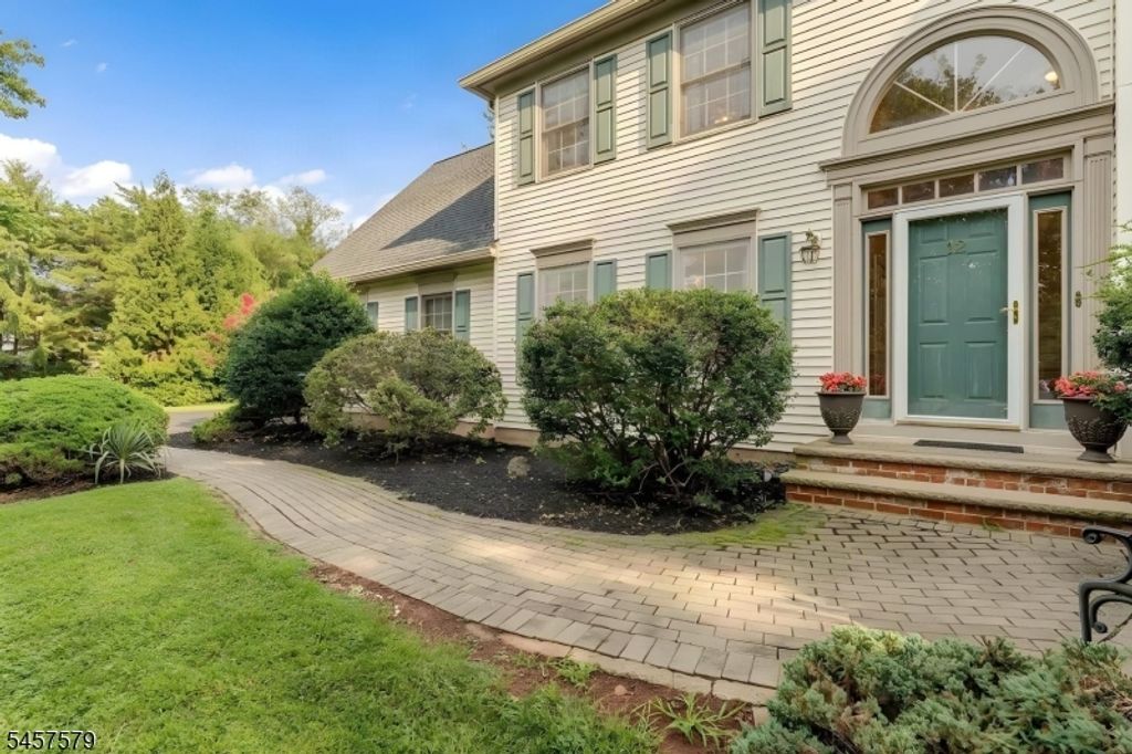 12 Poppy Dr, Hillsborough Twp., NJ 08844 — photo 3