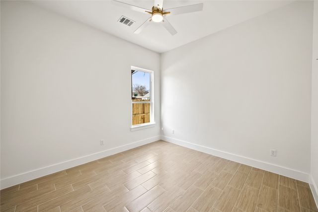 2700 Westbrook Avenue, Fort Worth, TX 76111