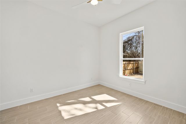 2700 Westbrook Avenue, Fort Worth, TX 76111