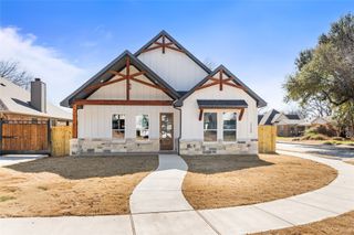 2700 Westbrook Avenue, Fort Worth, TX 76111