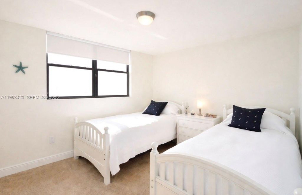 Image 6 of property listing at 1623 Collins Ave 318, Miami Beach, FL 33139