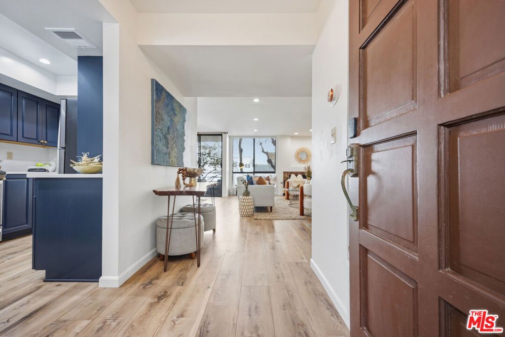 1312 S Saltair Avenue 106, Los Angeles, CA 90025 — exterior