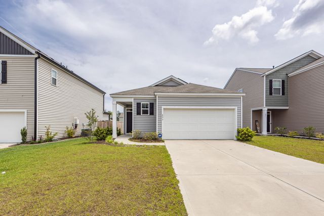 493 Cedarview Road, Summerville, SC 29486
