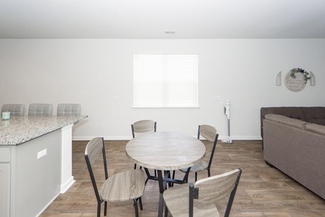 493 Cedarview Road, Summerville, SC 29486
