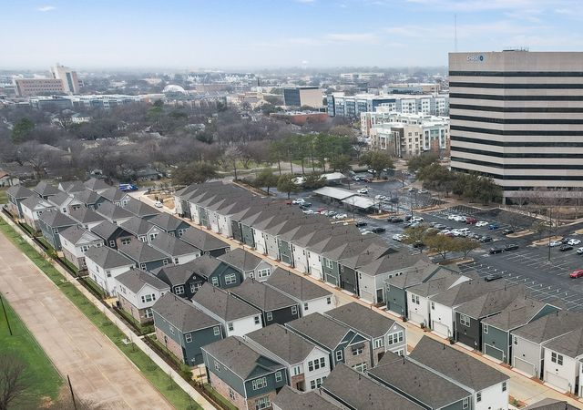 530 Mission Trail B3B, Arlington, TX 76010