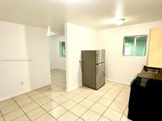 1021 NW 3rd st 307, Miami, FL 33128