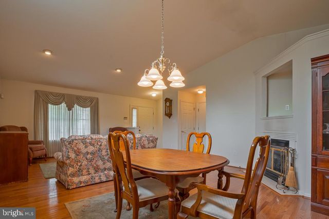 173 TRELLIS LN, Sewell, NJ 08080
