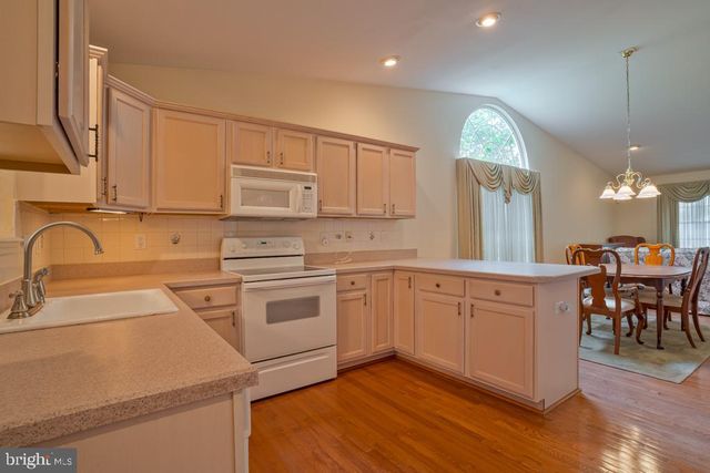 173 TRELLIS LN, Sewell, NJ 08080