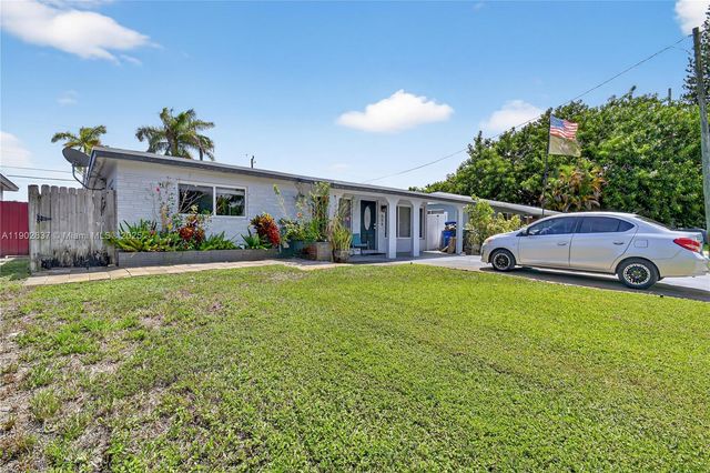 554 NW 46th St 1, Oakland Park, FL 33309