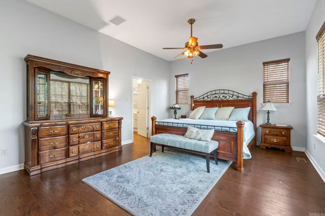 12 Fox Chapel Court, Little Rock, AR 72212