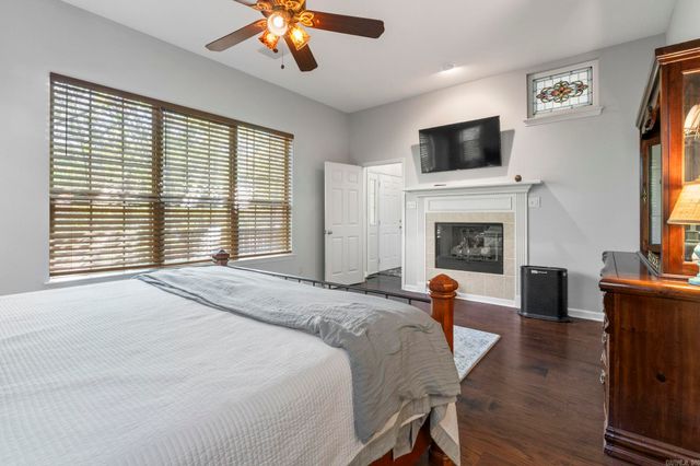 12 Fox Chapel Court, Little Rock, AR 72212