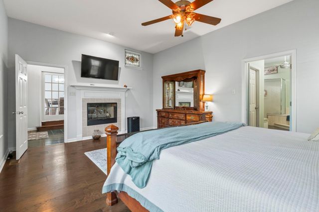 12 Fox Chapel Court, Little Rock, AR 72212