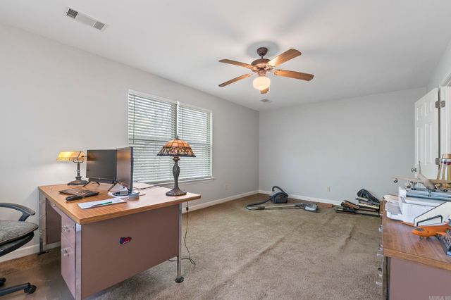 12 Fox Chapel Court, Little Rock, AR 72212