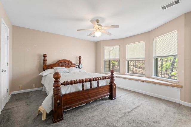 12 Fox Chapel Court, Little Rock, AR 72212