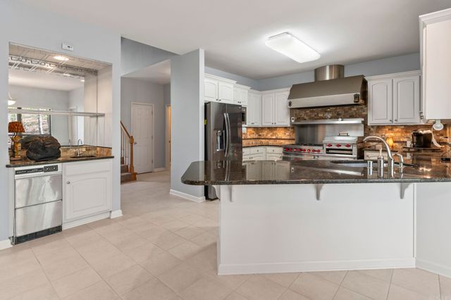 12 Fox Chapel Court, Little Rock, AR 72212