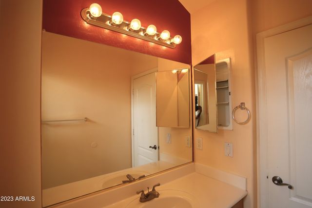 779 E MEAD Drive, Chandler, AZ 85249