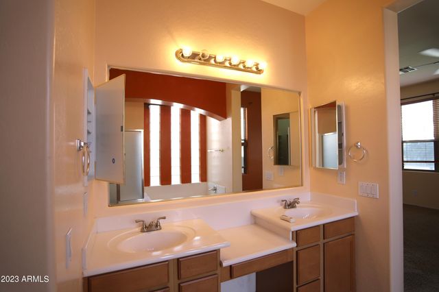 779 E MEAD Drive, Chandler, AZ 85249