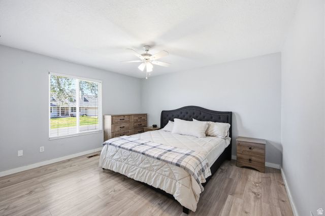 180 E 900 S, Layton, UT 84041