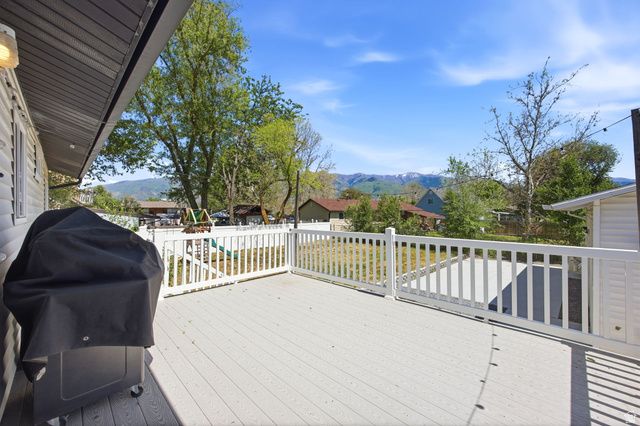 180 E 900 S, Layton, UT 84041