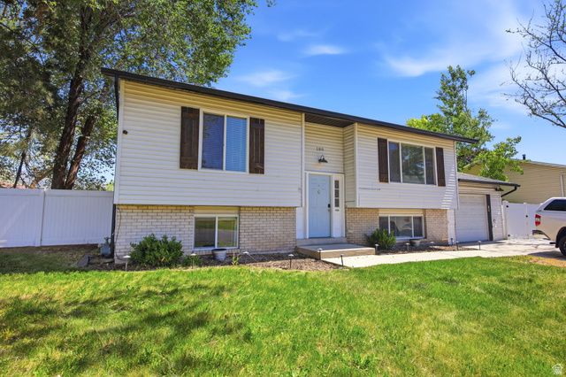 180 E 900 S, Layton, UT 84041