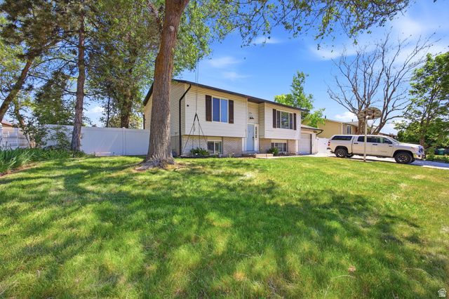 180 E 900 S, Layton, UT 84041