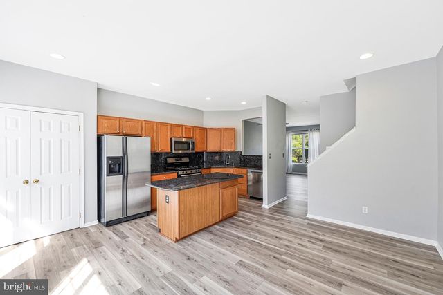 21547 FIELD STATION TER, Broadlands, VA 20148