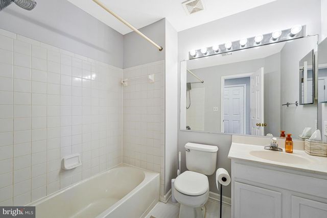 21547 FIELD STATION TER, Broadlands, VA 20148