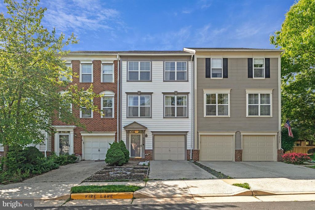 21547 FIELD STATION TER, Broadlands, VA 20148