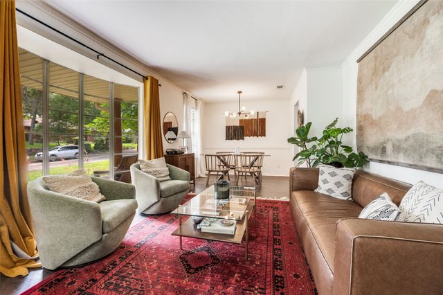 937 Ferncliff, Dallas, TX 75232