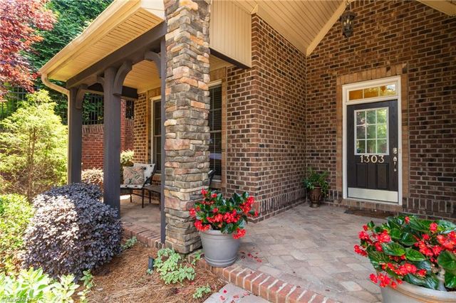 1303 Westridge Forest Court, Greensboro, NC 27410