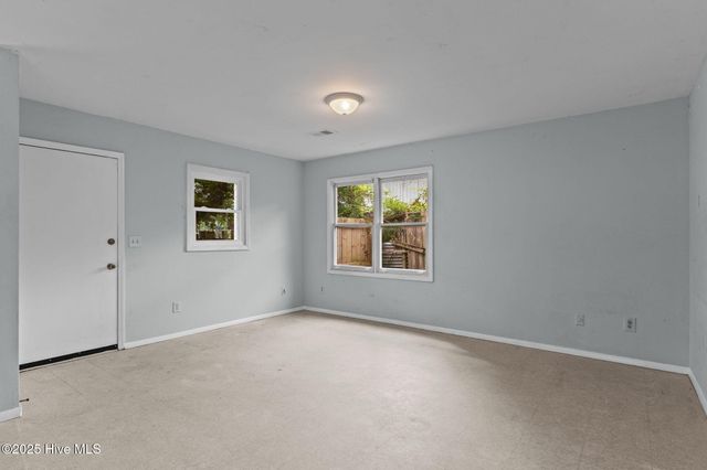 812 S 13th Street, Wilmington, NC 28401