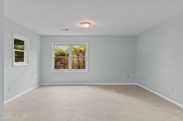 812 S 13th Street, Wilmington, NC 28401