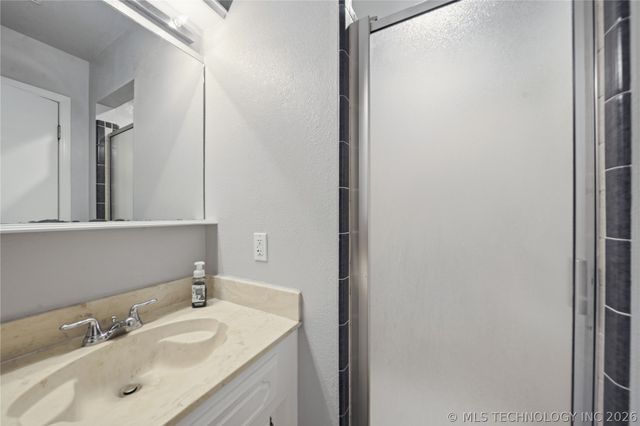 10629 N 166th East Avenue, Owasso, OK 74055