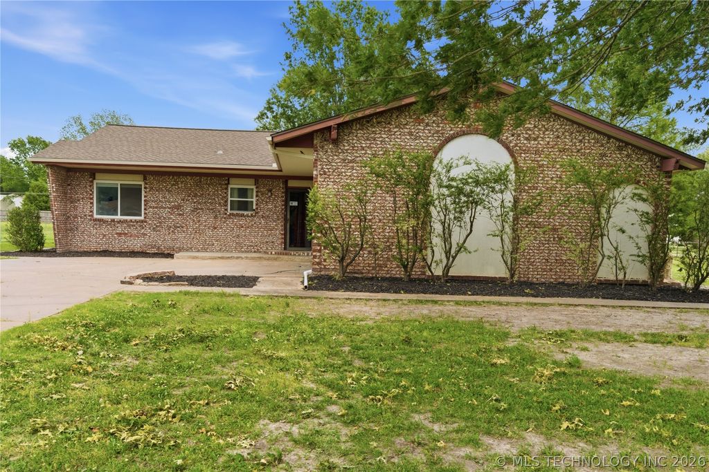 10629 N 166th East Avenue, Owasso, OK 74055