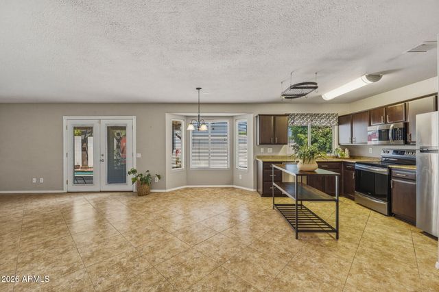 10035 S 44th Street, Phoenix, AZ 85044