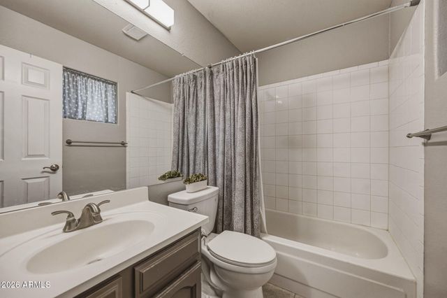 10035 S 44th Street, Phoenix, AZ 85044