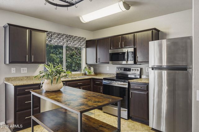 10035 S 44th Street, Phoenix, AZ 85044