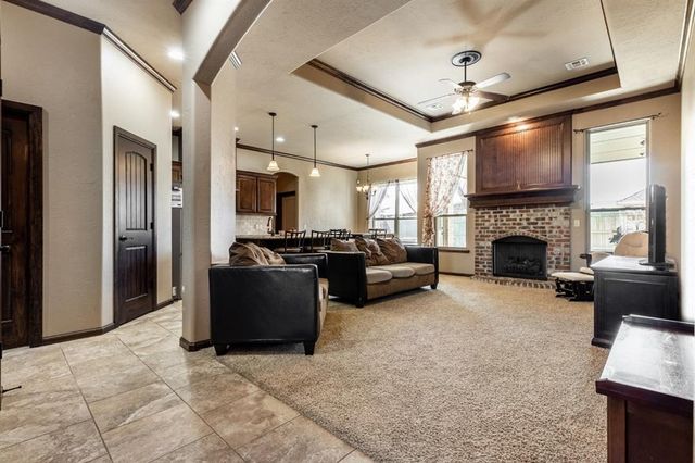 542 W Chickasaw Court Way, Mustang, OK 73064