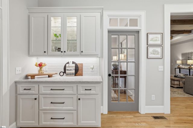 401 Southern Beech Court, Simpsonville, SC 29681