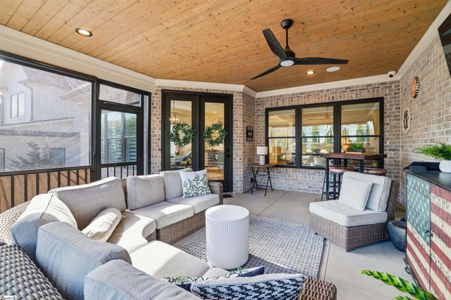 401 Southern Beech Court, Simpsonville, SC 29681