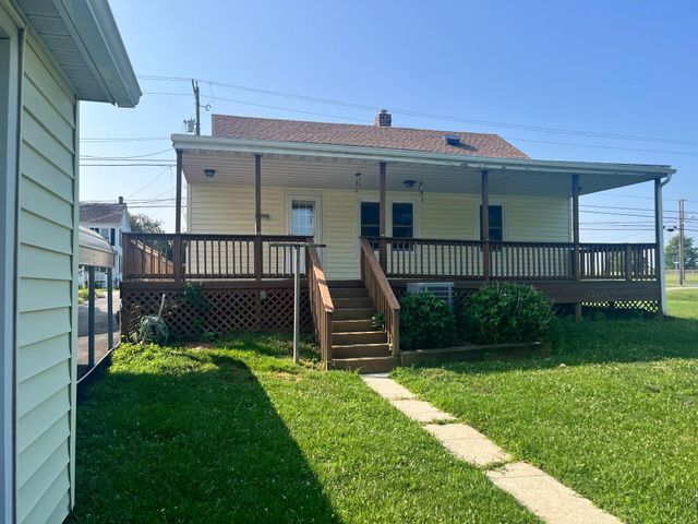 784 HANOVER PIKE, Littlestown, PA 17340