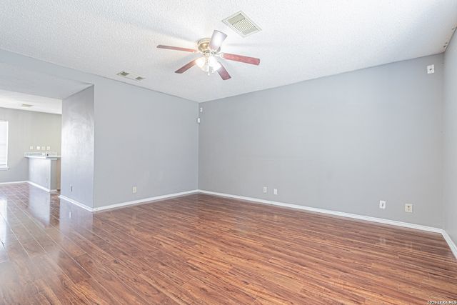 16 Talon Brook, San Antonio, TX 78238