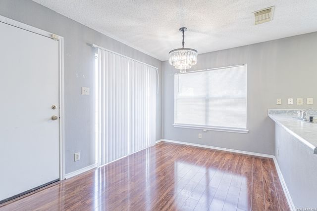 16 Talon Brook, San Antonio, TX 78238