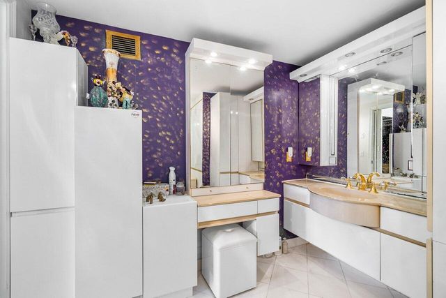 2774 S Ocean Boulevard 708, Palm Beach, FL 33480