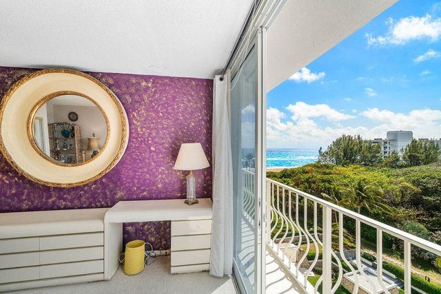 2774 S Ocean Boulevard 708, Palm Beach, FL 33480