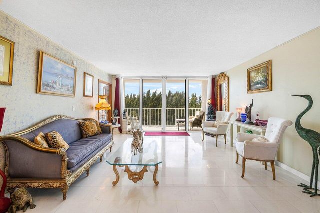 2774 S Ocean Boulevard 708, Palm Beach, FL 33480