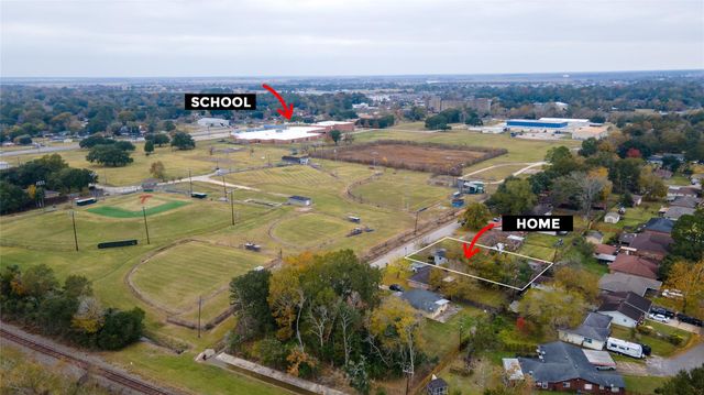 575 Eldridge Drive, Beaumont, TX 77707