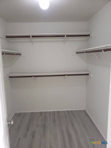 1121 Dixon Circle, Copperas Cove, TX 76522