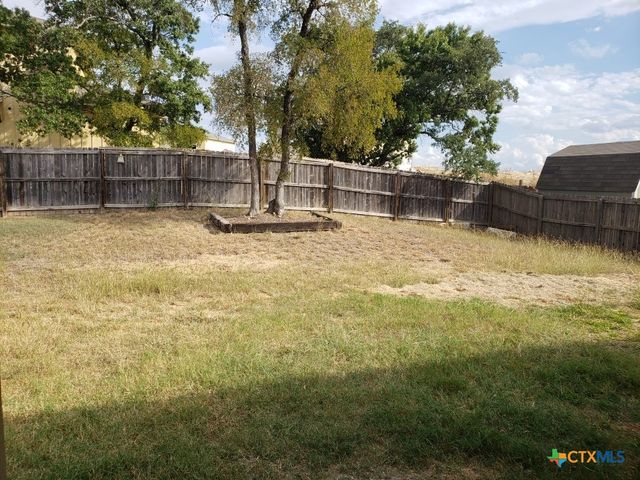 1121 Dixon Circle, Copperas Cove, TX 76522