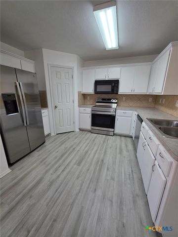 1121 Dixon Circle, Copperas Cove, TX 76522